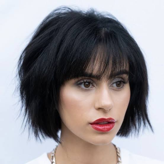 Chin Length Bob With Dark Brown Curtain Bangs — Aesthetic Short Hair Bob