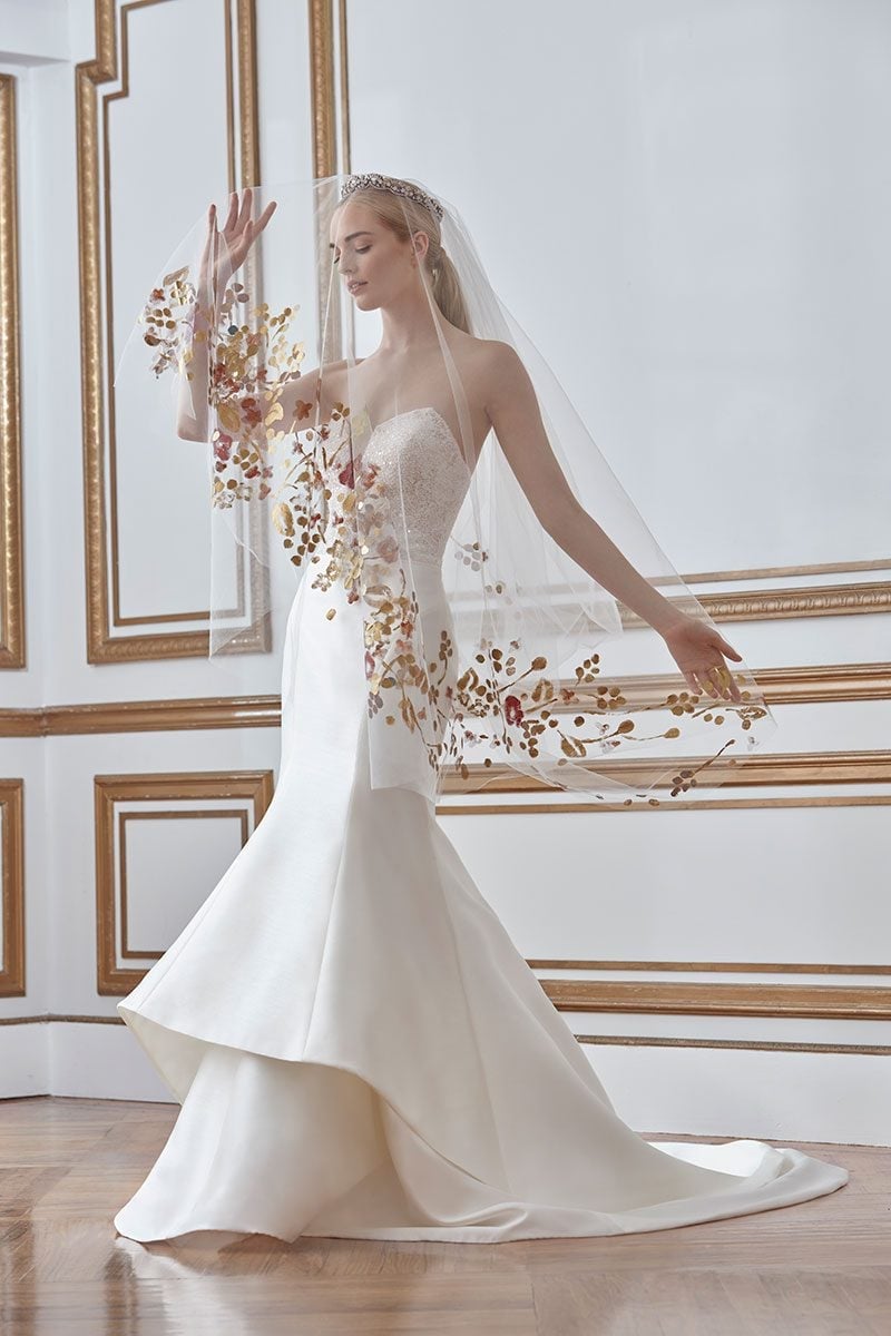 Minimalist White Satin Sheath Wedding Dress — Aesthetic Wedding Dress