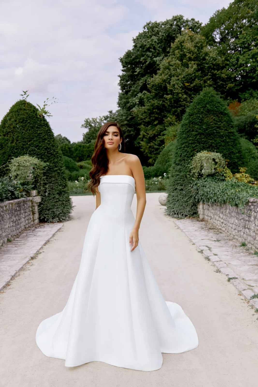 Ivory Strapless Satin Ballgown Wedding Dress — Aesthetic Wedding Dress