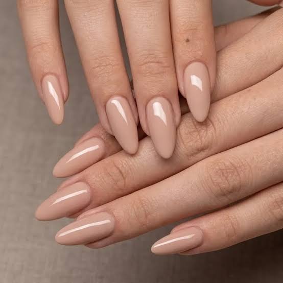 Glossy Nude Beige Short Almond Nails Glossy Nude Beige Short Almond Nails — Best Chic Nails