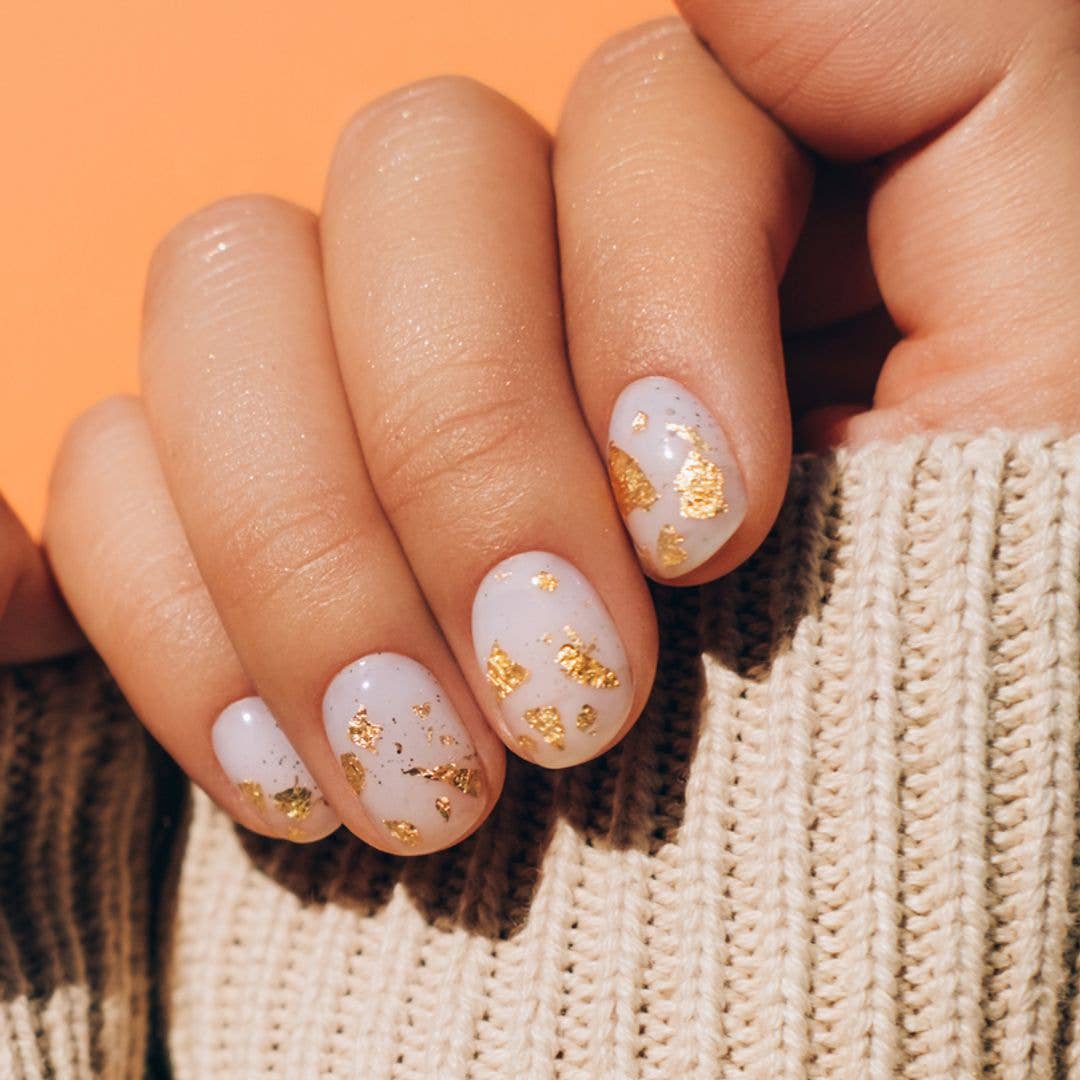 Milky White with Gold Foil Short Oval Nails Milky White with Gold Foil Short Oval Nails — Best Chic Nails