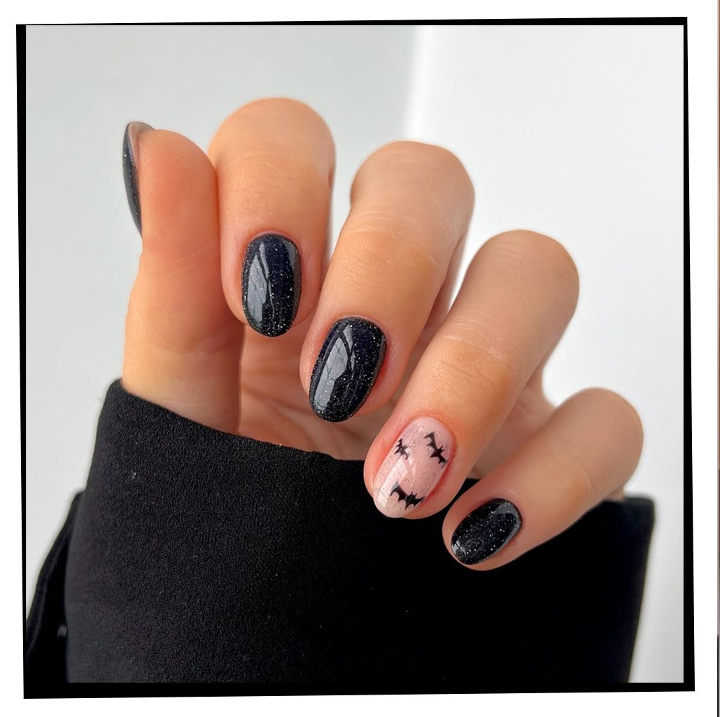 Bat Motif Glitter Black Short Oval Nails Bat Motif Glitter Black Short Oval Nails — Best Simple Short Nails