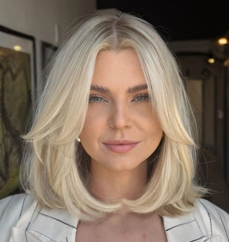 Collarbone Lob With Face Framing Layers — Best Trendy Haircuts