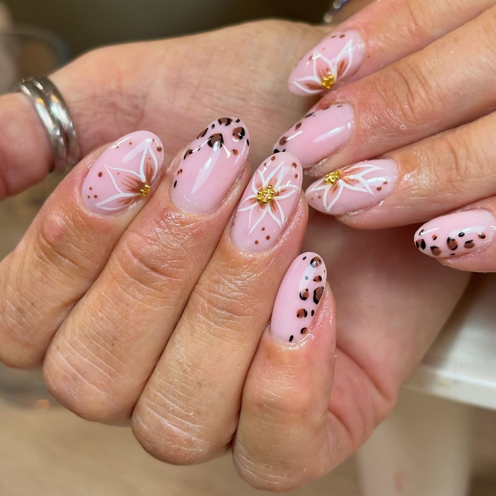 Oval Pink Floral Leopard Print Mixed Pattern Nails Oval Pink Floral Leopard Print Mixed Pattern Nails — Best Unique Nails