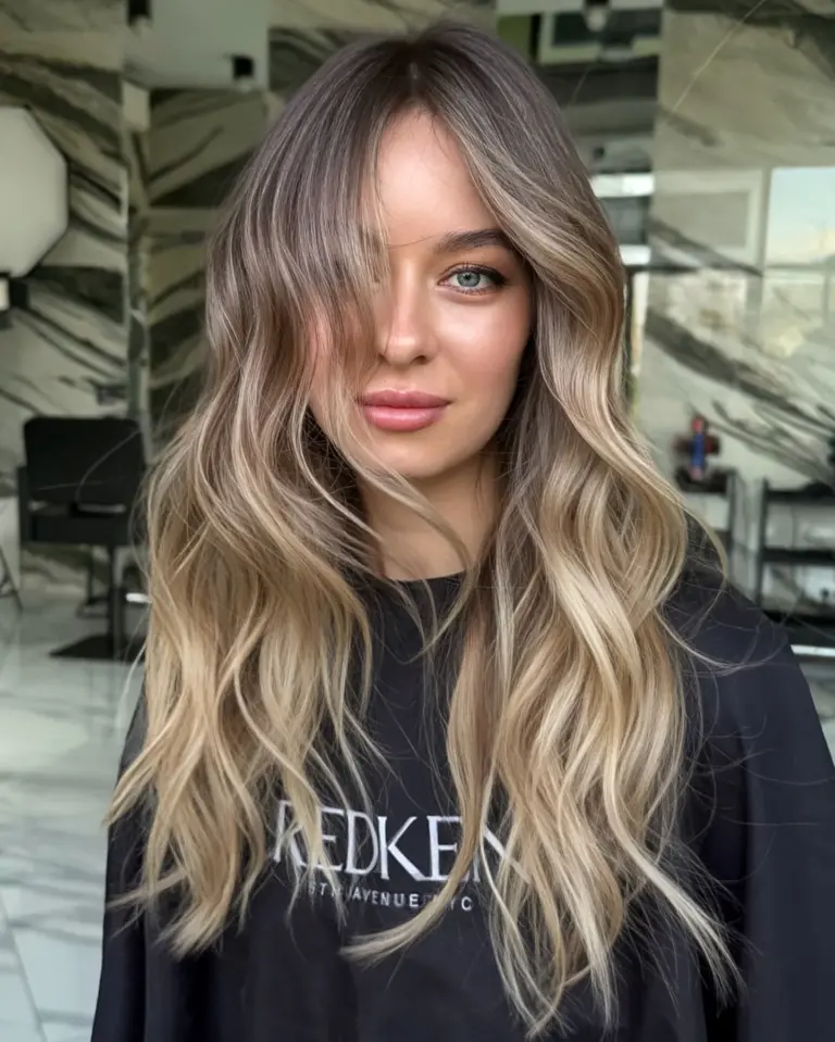 Stunning Bronde Balayage Ideas for Effortlessly Dimensional Hair