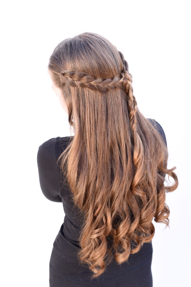 Half-Up Half-Down With Crown Braid Half-Up Half-Down With Crown Braid — Braids Easy Ideas