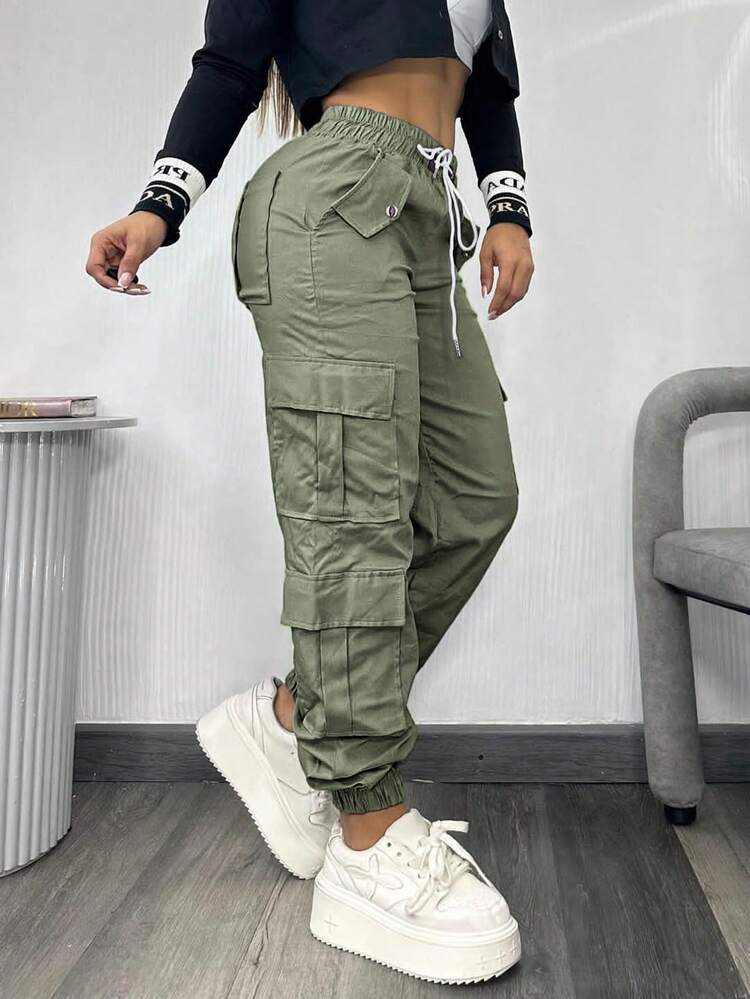 Jogger Style Olive Green Cargo Pants — Chic Green Cargo Pants Outfit