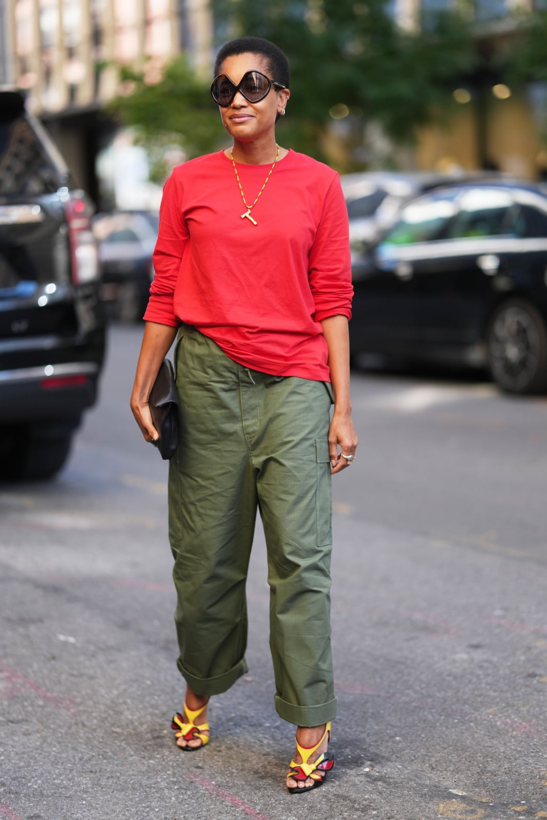 Cuffed Straight Leg Olive Green Cargo Pants — Chic Green Cargo Pants Outfit