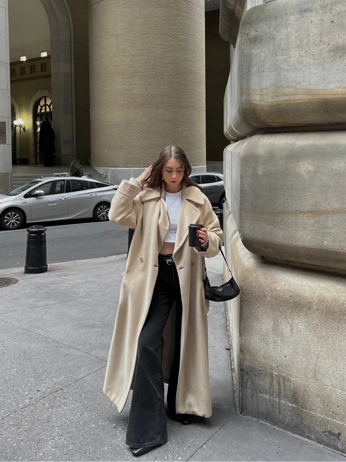 Beige Coat Over Crop Top and Wide-Leg Jeans Beige Coat Over Crop Top and Wide-Leg Jeans — Chic Style Inspo