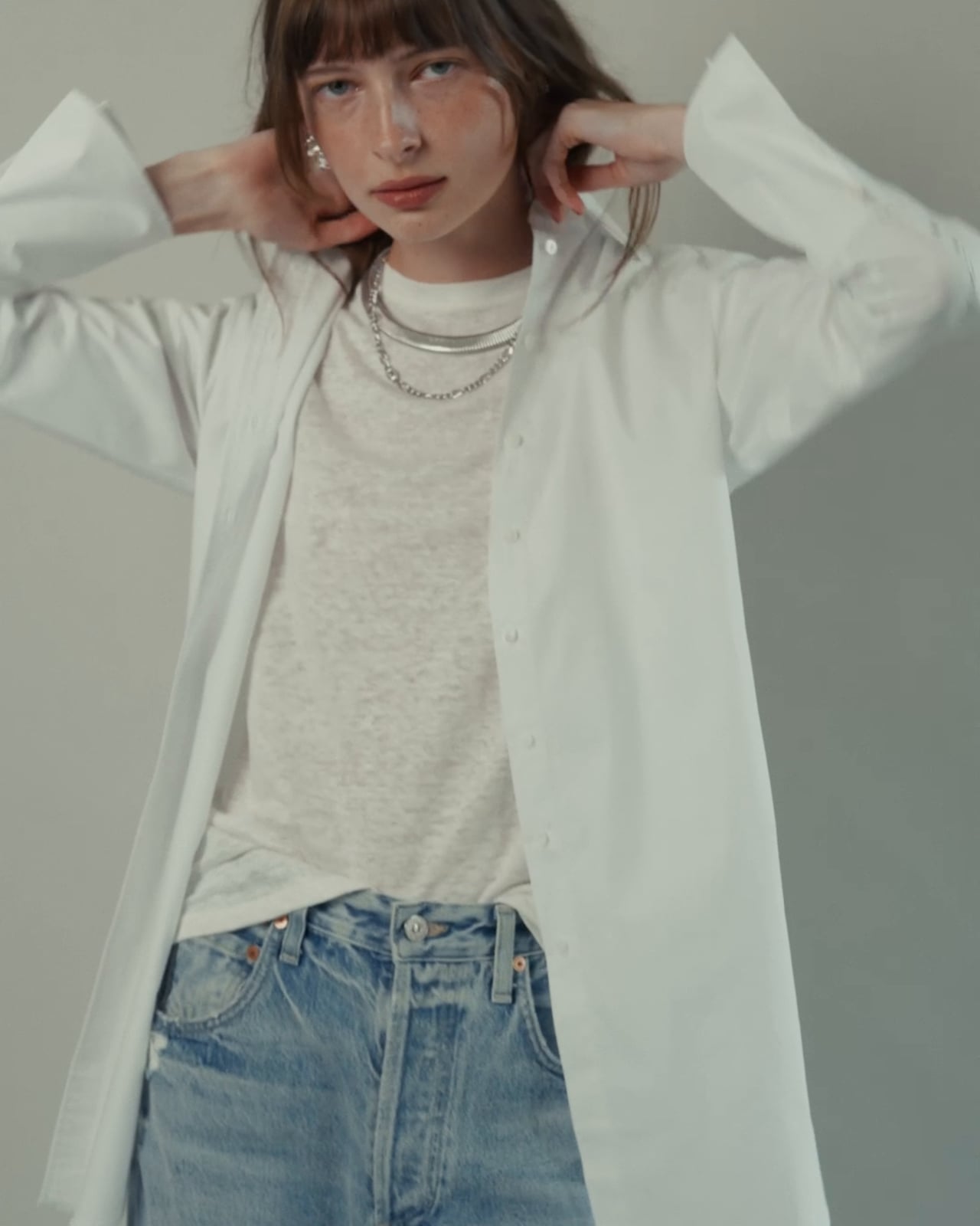 Layered Shirt And Tee With Low Rise Jeans Layered Shirt And Tee With Low Rise Jeans — Classy 2000s Outfits