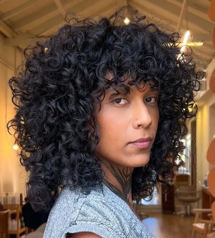 Collarbone Length Voluminous Dark Brown Curls — Classy 3c Hairstyles