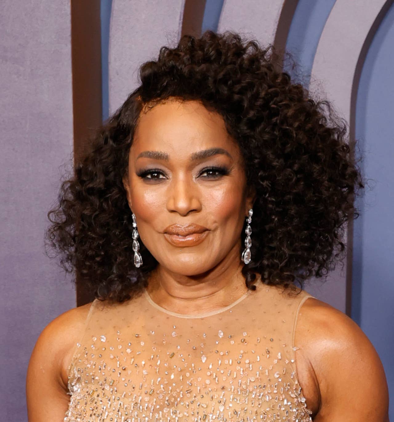 Mid-Back Black Curly Hair With Full Volume — Classy 3c Hairstyles