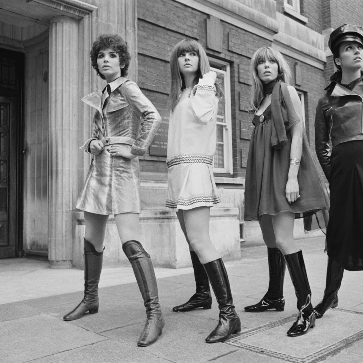 Metallic Coat Over Mini Dress Metallic Coat Over Mini Dress — Classy 60s Outfits