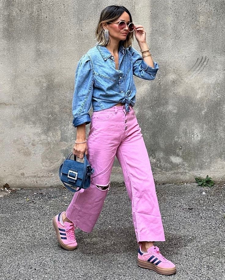 Pink Adidas Samba Platform Sneakers With Denim Shirt And Jeans — Classy Adidas Samba Outfits