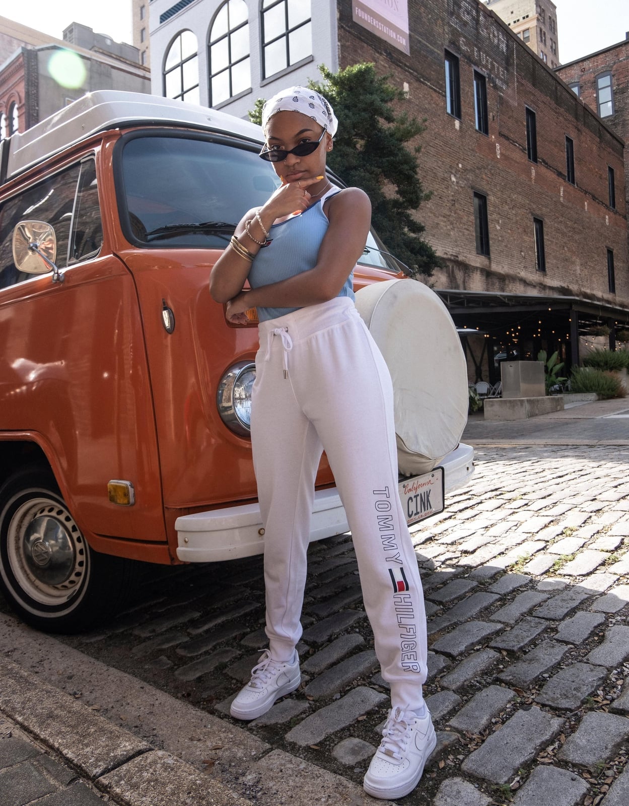 Ribbed Tank Top and Sweatpants with White Air Force 1s — Classy Air Force 1 Outfits