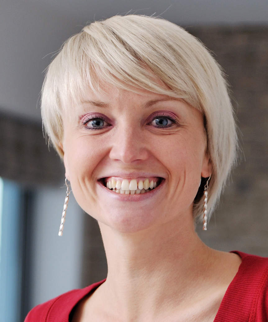 Sharp Platinum Blonde Asymmetrical Pixie Sharp Platinum Blonde Asymmetrical Pixie — Classy Asymmetrical Pixie