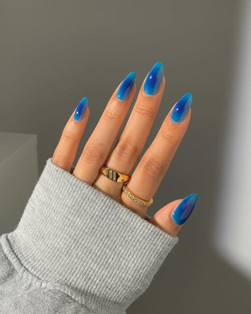 Black To Pink Gradient Short Almond Nails Black To Pink Gradient Short Almond Nails — Classy Aura Nails