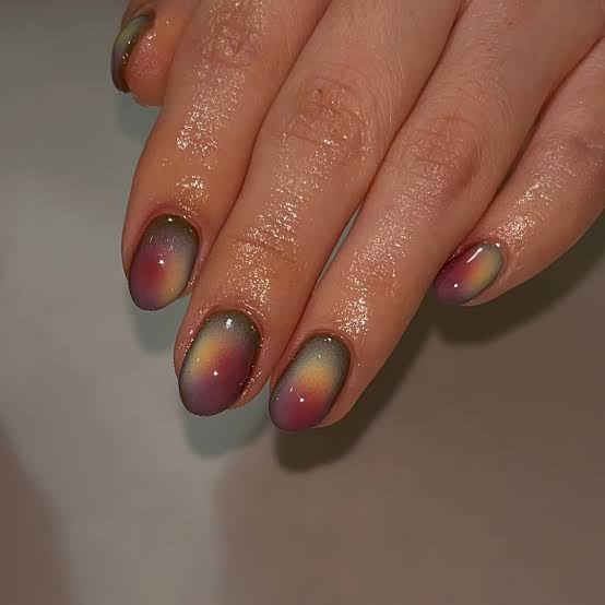 Purple Yellow Green Blue Aura Short Oval Nails Purple Yellow Green Blue Aura Short Oval Nails — Classy Aura Nails