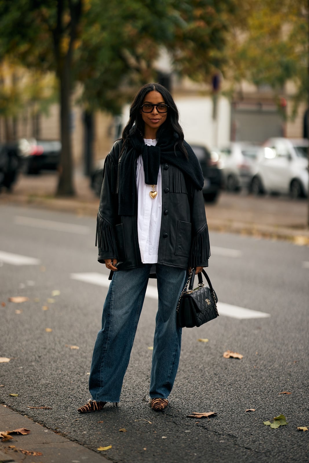 Wide Leg Jeans with Fringe Jacket — Classy Baggy Outfits