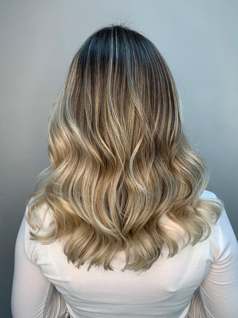 Dark Brown Base With Blonde Balayage Transition, Mid-Back — Classy Balayage Hair