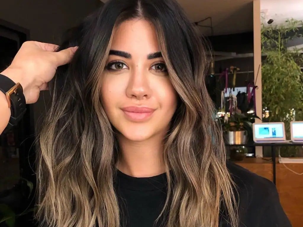 Light Brown Lob With Soft Blonde Balayage — Classy Balayage Hair
