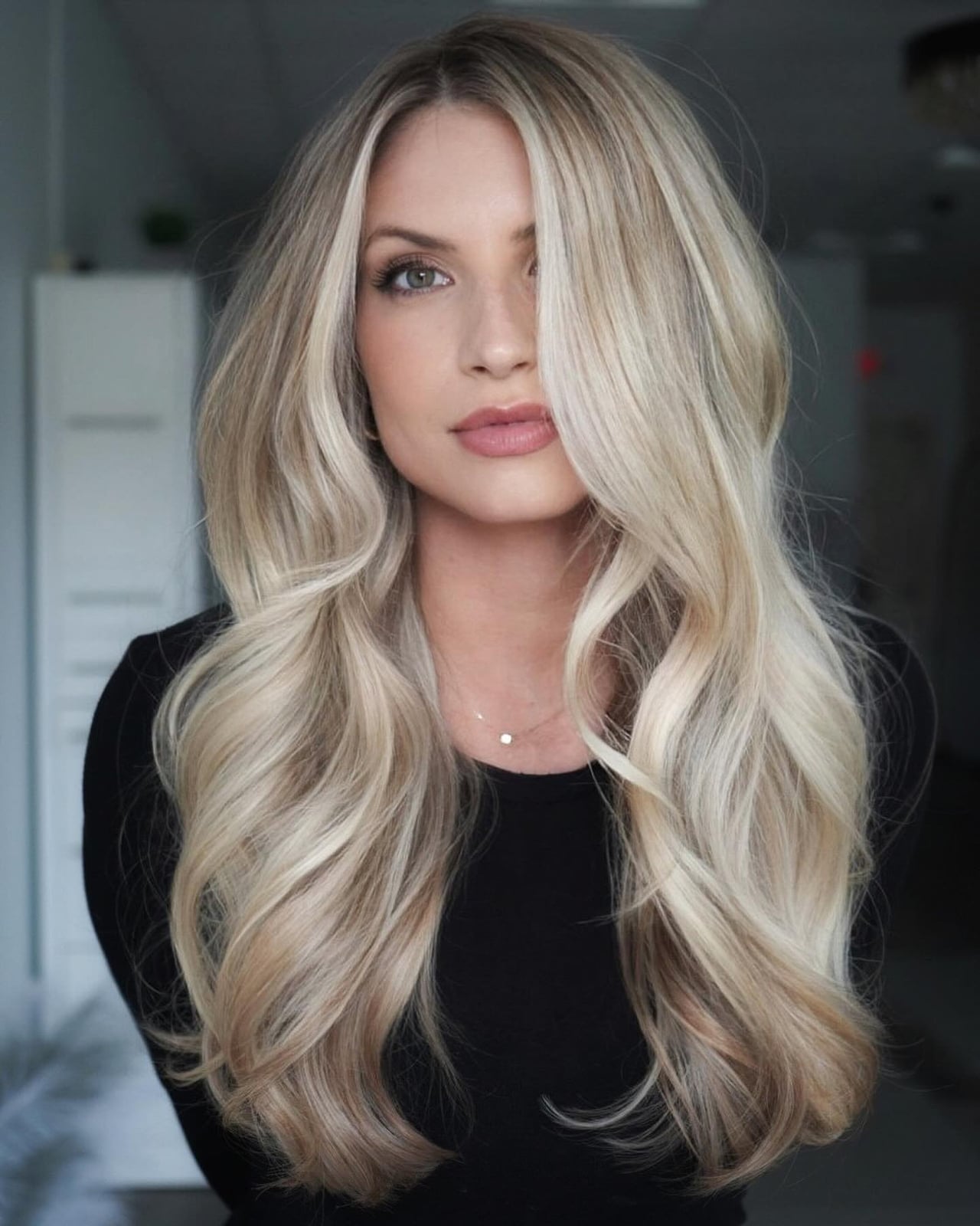Shoulder Golden Blonde Balayage With Smooth Blowout — Classy Balayage Hair Blonde