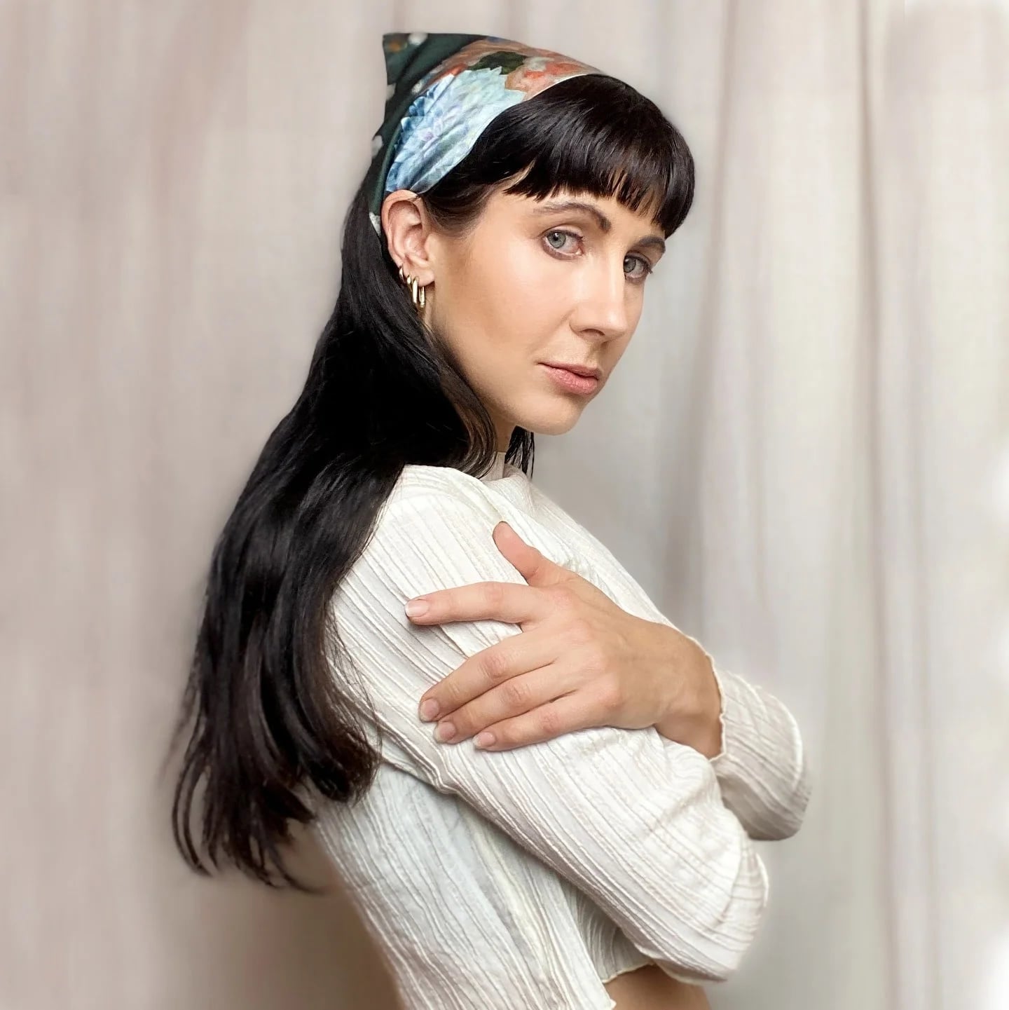 Chin Length Bob With Blunt Bangs And Bandana — Classy Bandana Hair