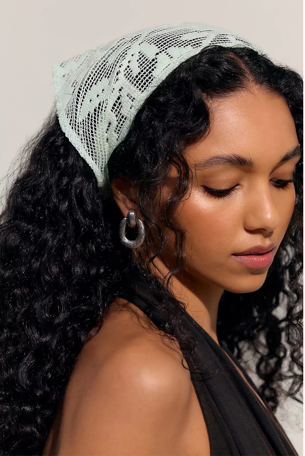Mid-Back Dark Brown Loose Waves With Lace Bandana — Classy Bandana Hair