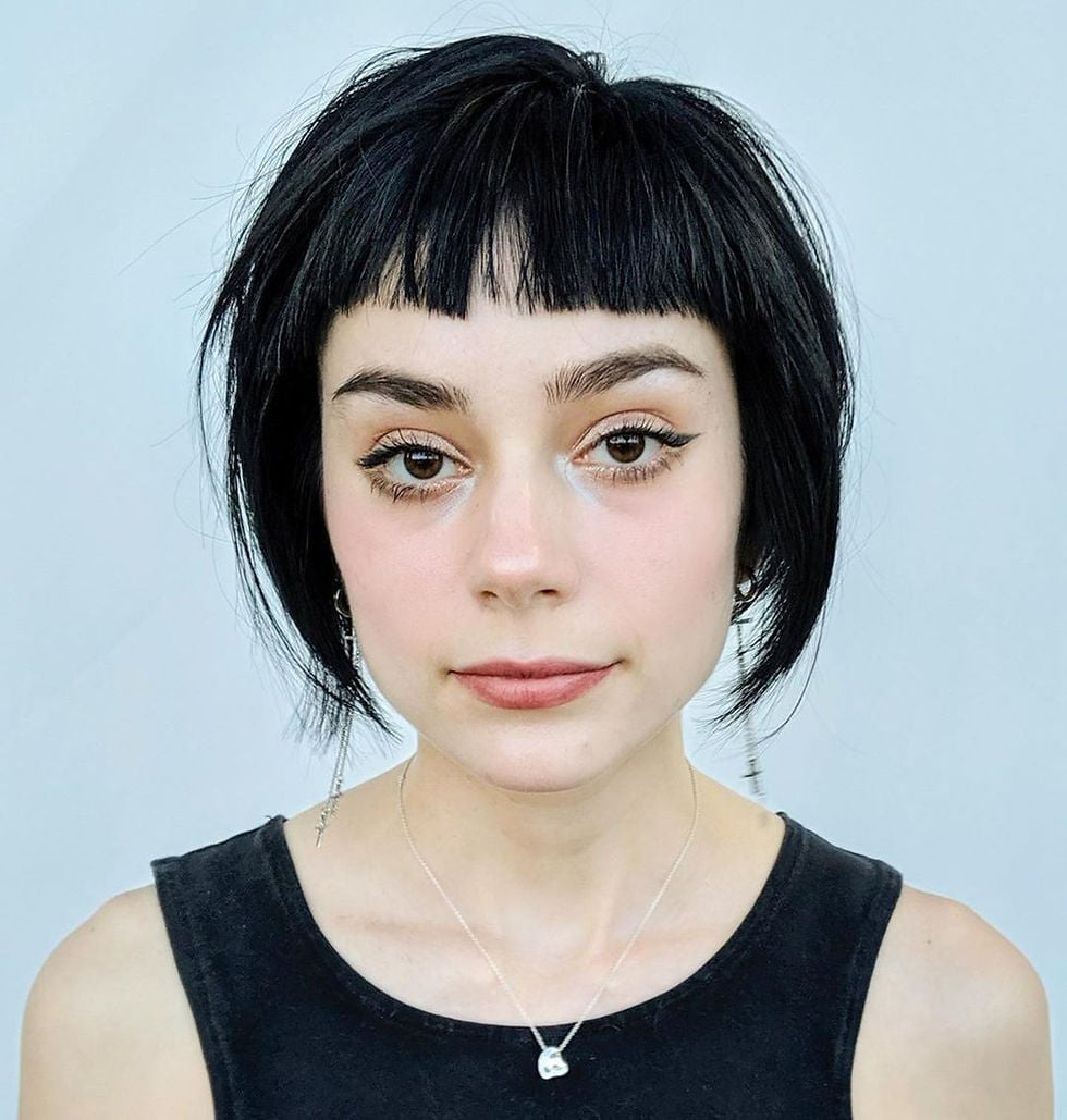 Short Bob With Blunt Bangs Short Bob With Blunt Bangs — Classy Bangs for Round Face