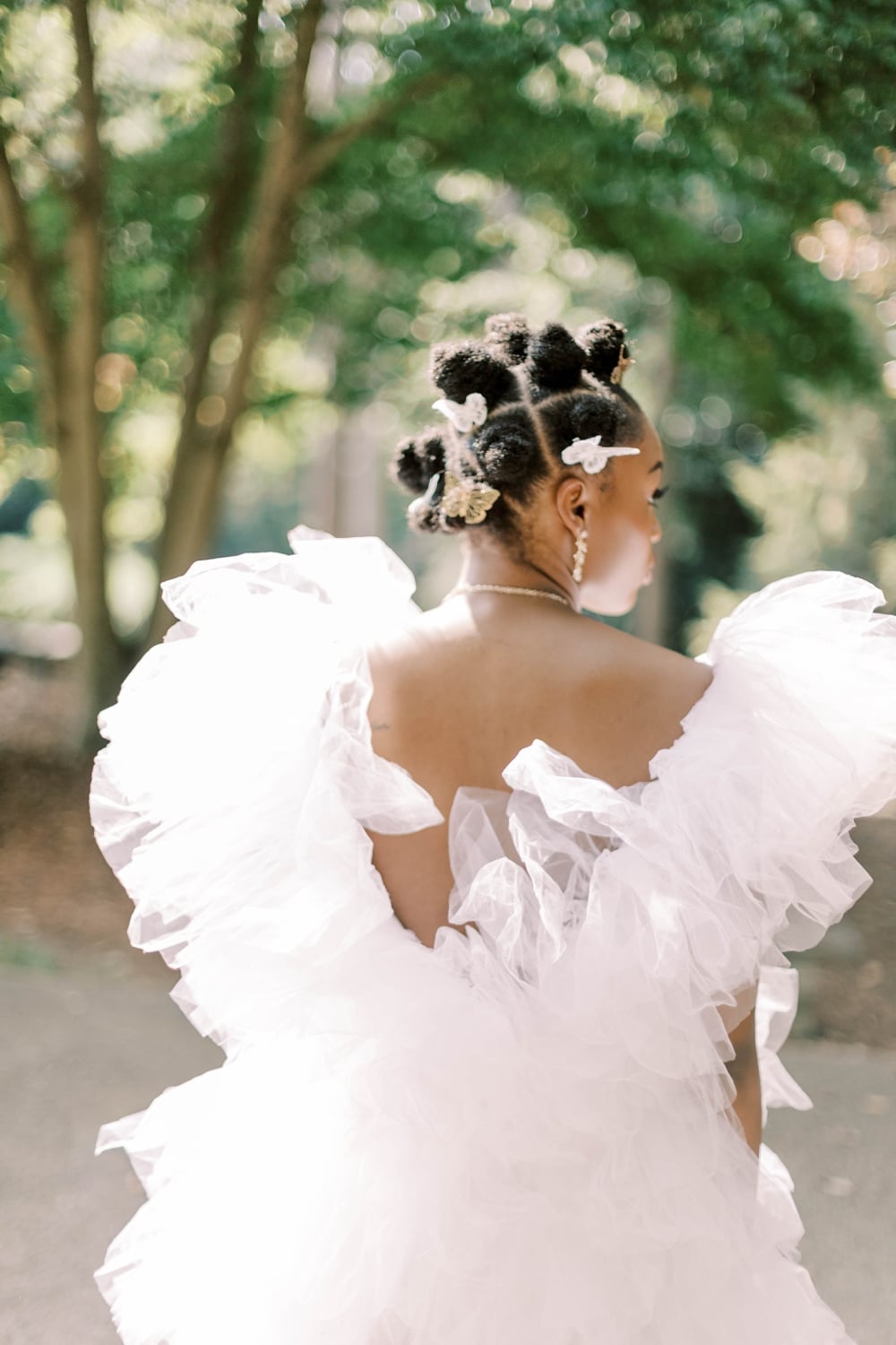 Bantu Knots Butterfly Clips Back — Classy Bantu Knots Hairstyles