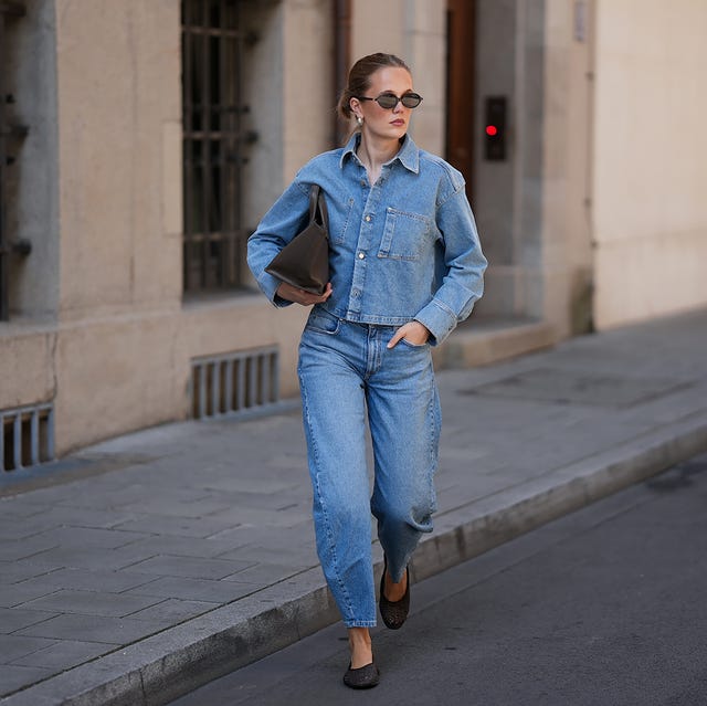 Matching Denim Shirt And Barrel Jeans Set Matching Denim Shirt And Barrel Jeans Set — Classy Barrel Jeans Outfits