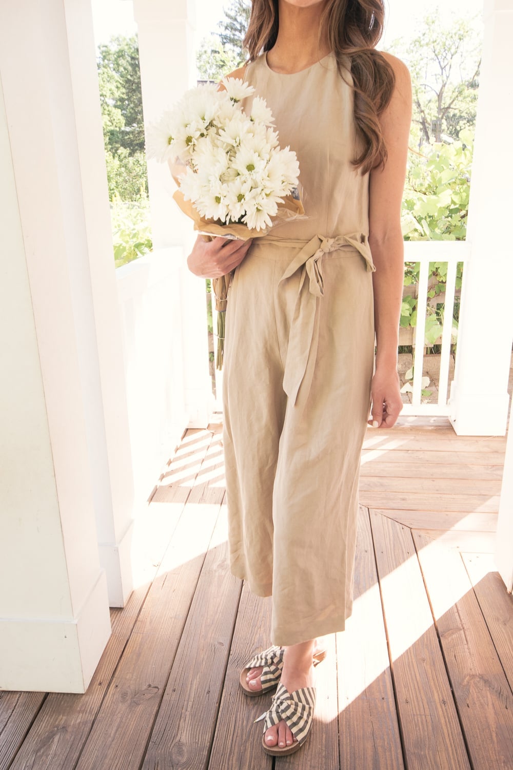 Beige Linen Jumpsuit for Summer Casual With Striped Flat Sandals Beige Linen Jumpsuit for Summer Casual With Striped Flat Sandals — Classy Beige Outfits