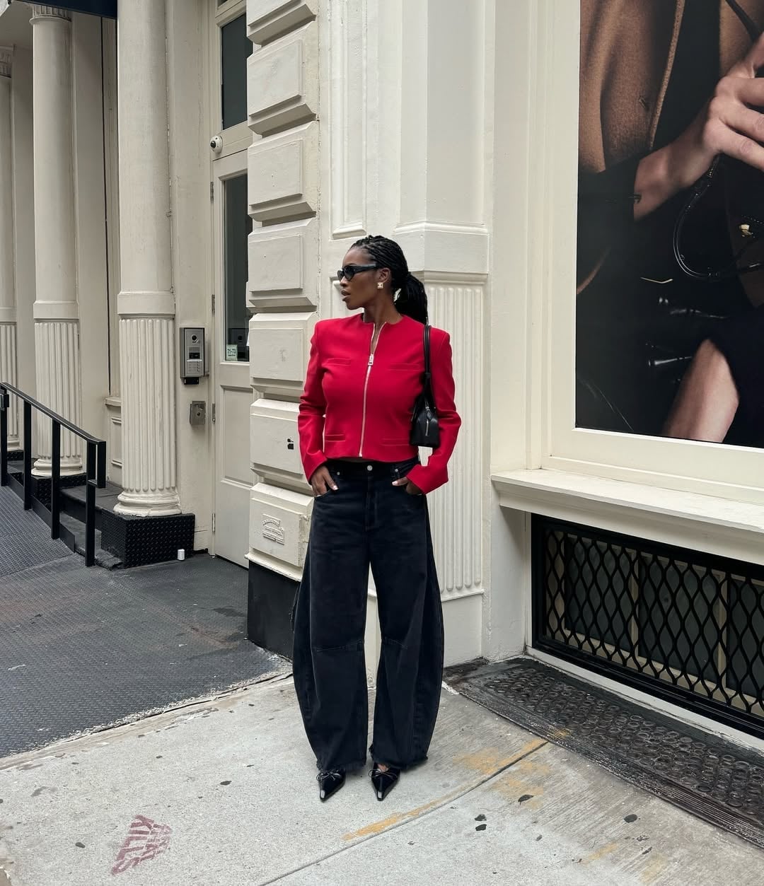 Voluminous Black Jeans with a Red Zip-Up Jacket Voluminous Black Jeans with a Red Zip-Up Jacket — Classy Black Jeans Outfits
