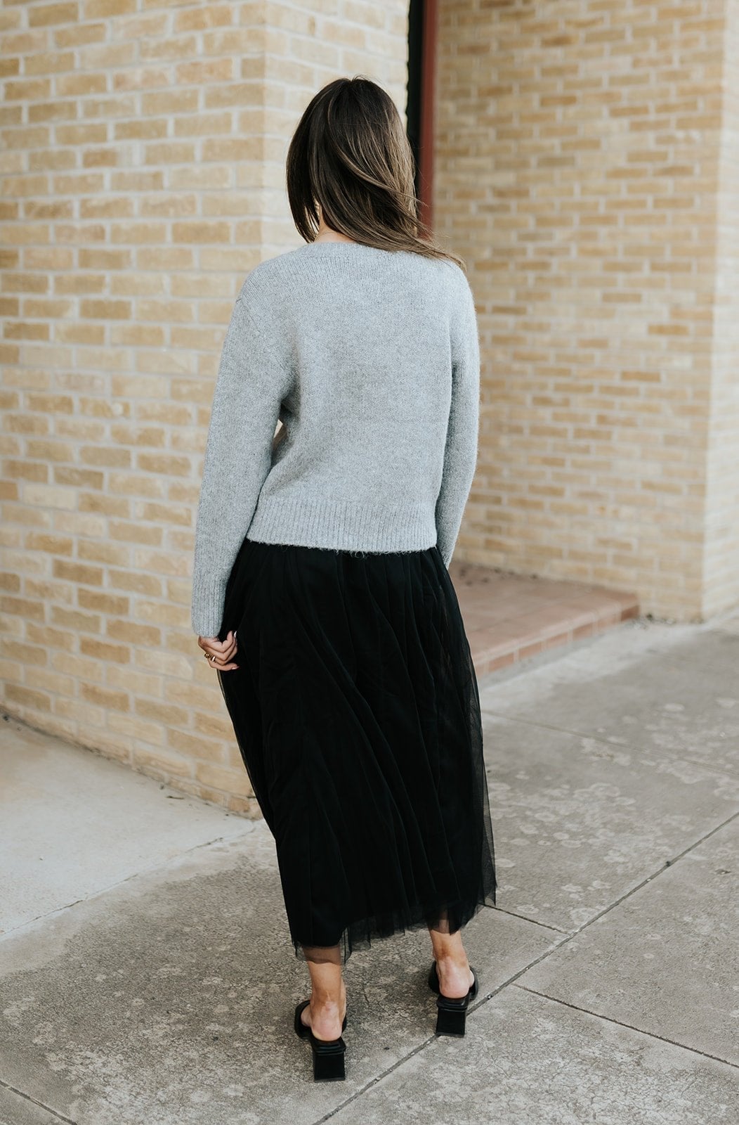 Black Tulle Midi Skirt With Grey Cropped Sweater — Classy Black Midi Skirt Outfit