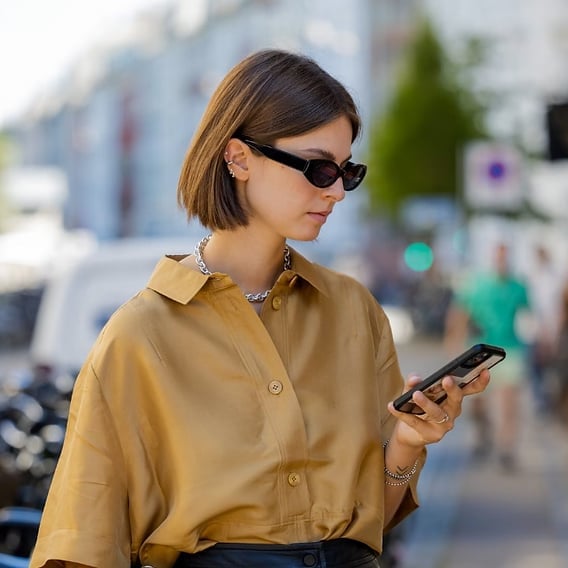 Sleek Chin Length Bob Dark Brown — Classy Bob Haircuts for Fine Hair