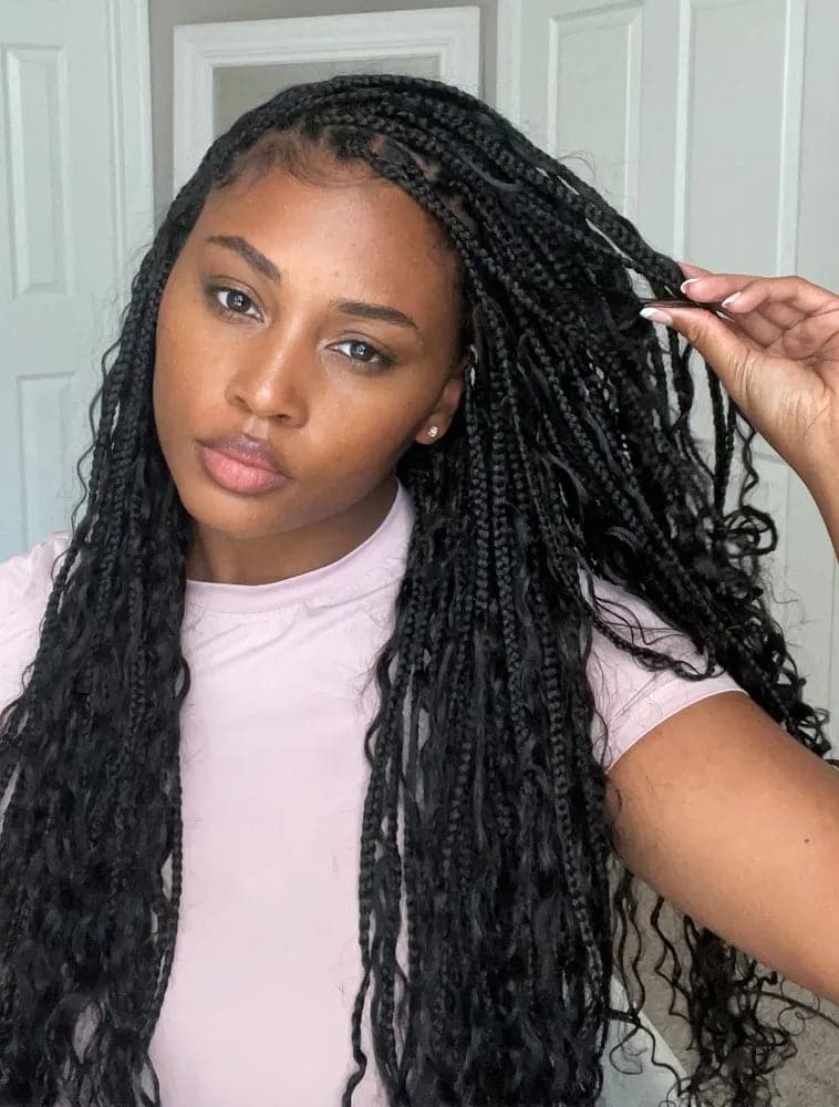Long Black And Blonde Braids With Wavy Ends Long Black And Blonde Braids With Wavy Ends — Classy Boho Knotless Braids