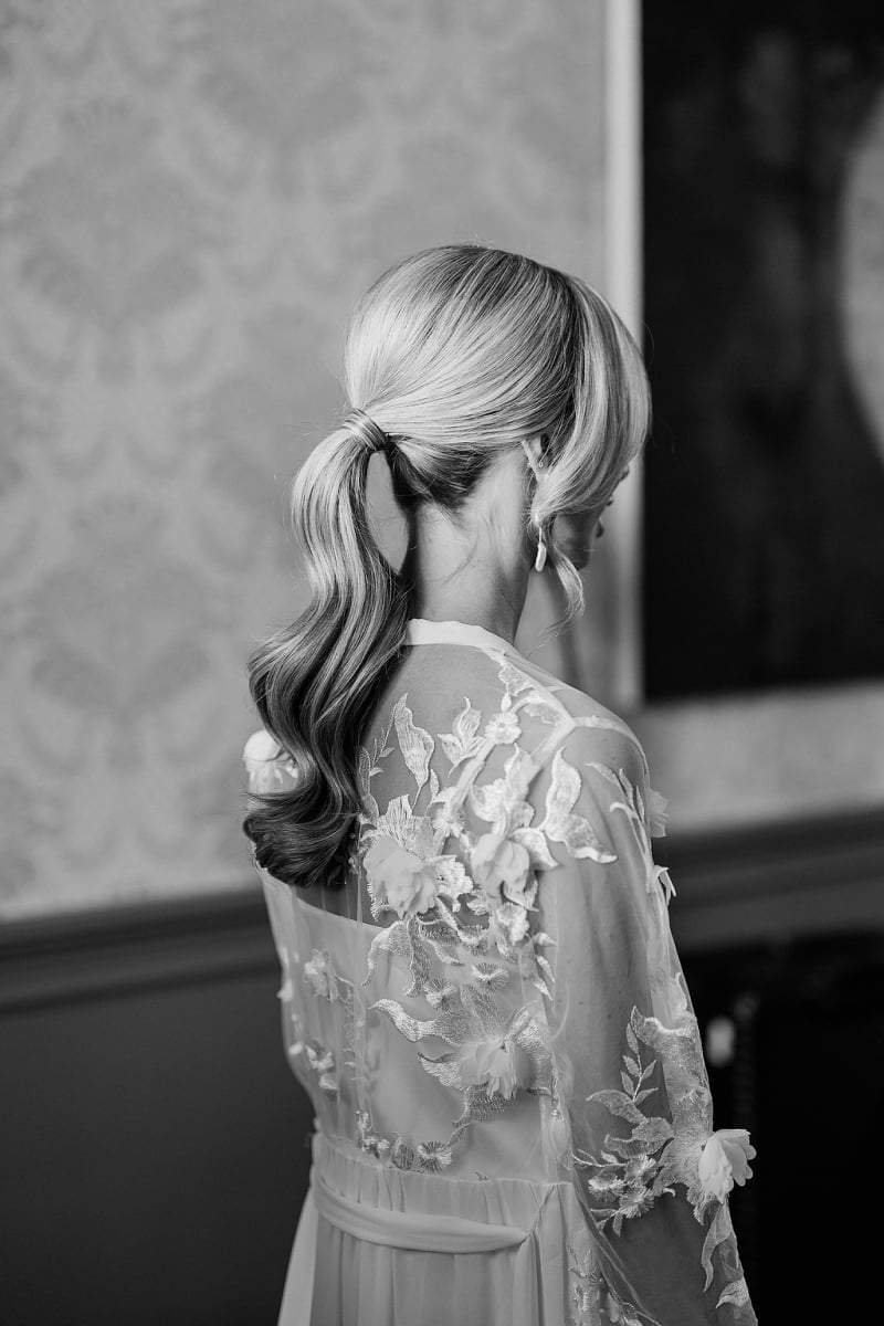 Blonde Ponytail With Voluminous Waves — Classy Bridesmaid Ponytail