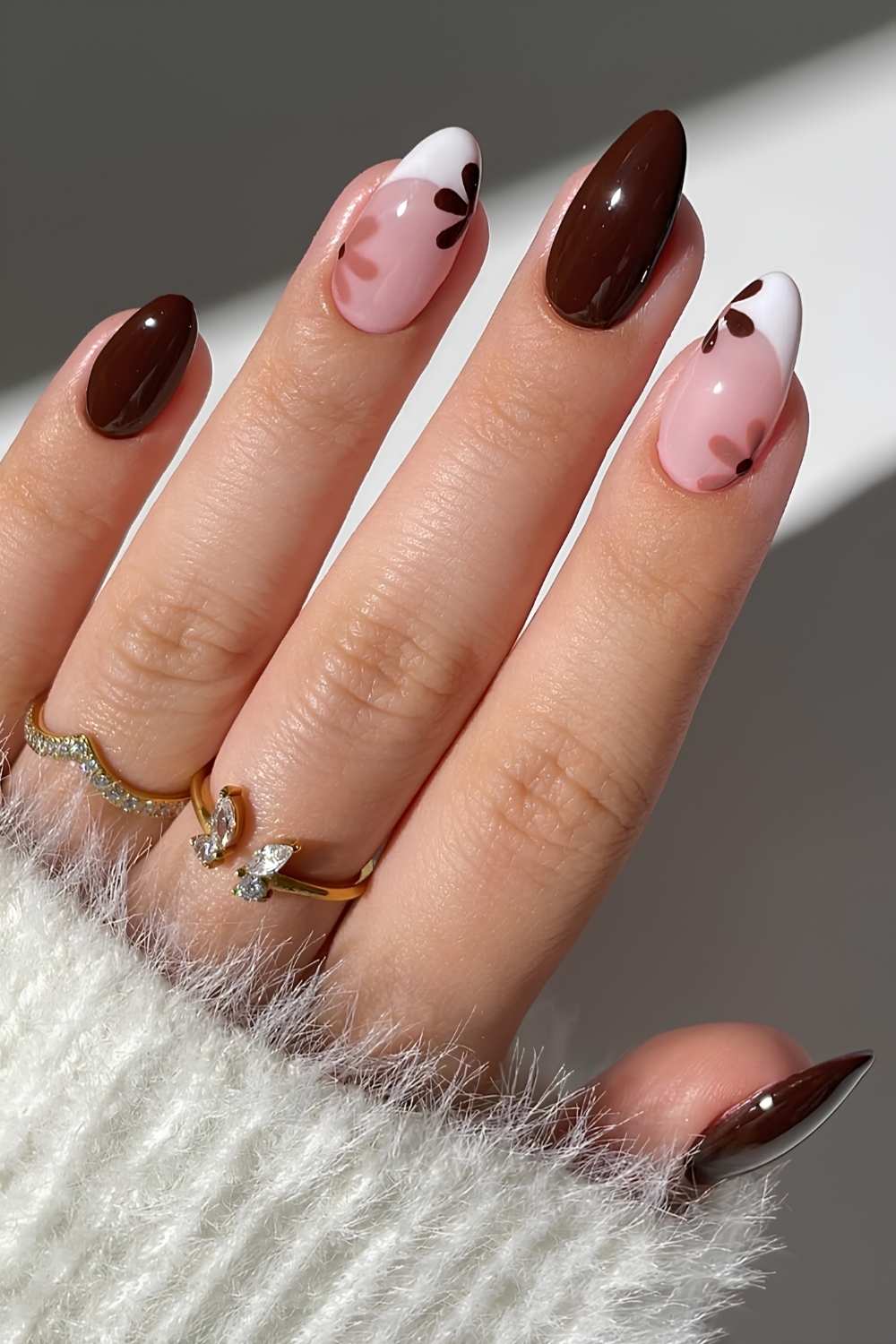 Medium Almond Nails with Brown Floral Accents Medium Almond Nails with Brown Floral Accents — Classy Brown Almond Nails