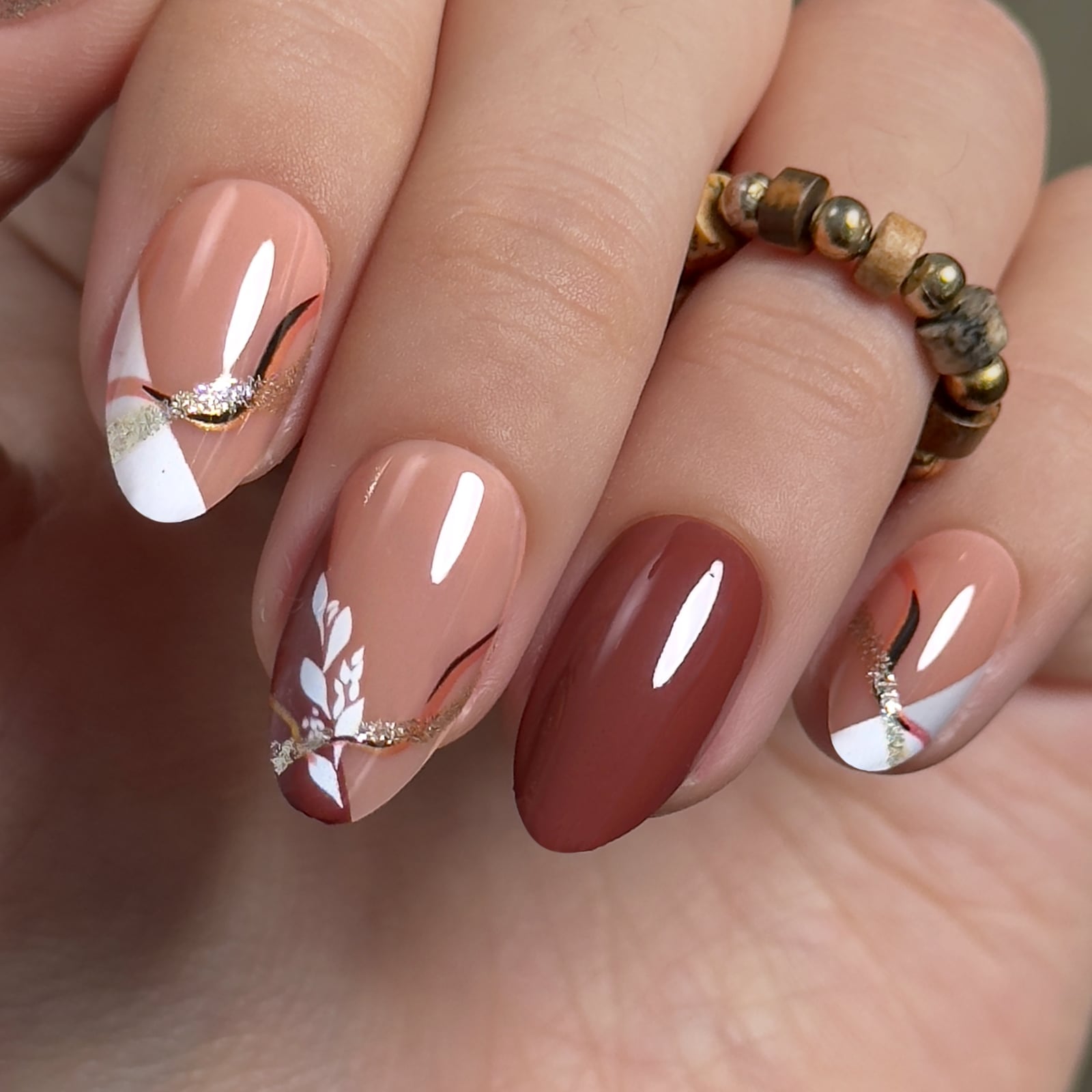 Medium Almond Nails with Plaid Pattern Medium Almond Nails with Plaid Pattern — Classy Brown Almond Nails