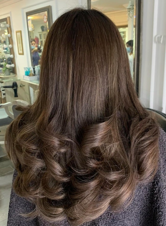 Deep Espresso Mid-Back With Lighter Balayage — Classy Brunette Hair Colors
