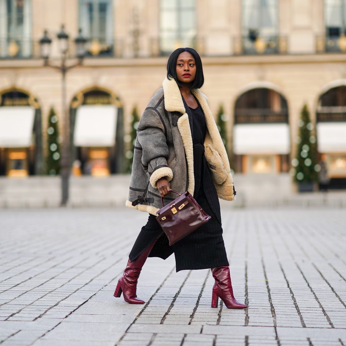 Midi Dress and Burgundy Block Heel Boots — Classy Burgundy Boots Outfit