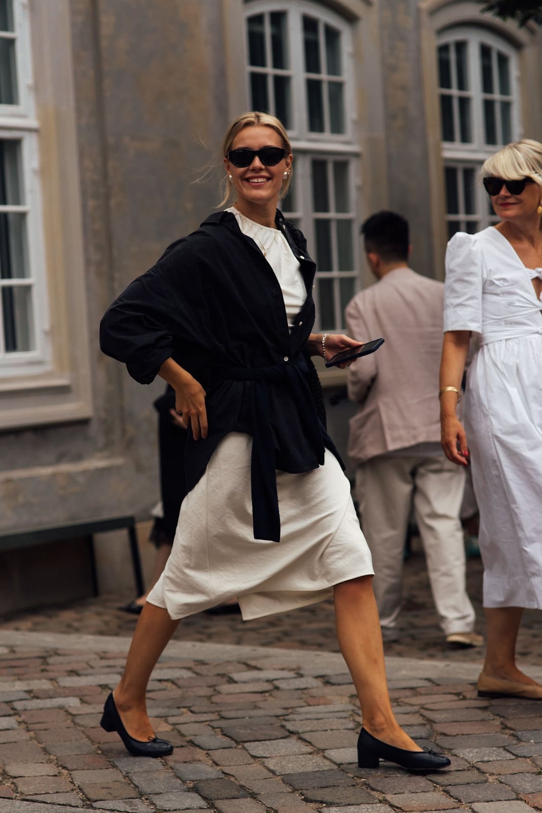 Oversized Black Shirt Over White Slip Dress Oversized Black Shirt Over White Slip Dress — Classy Capsule Wardrobe