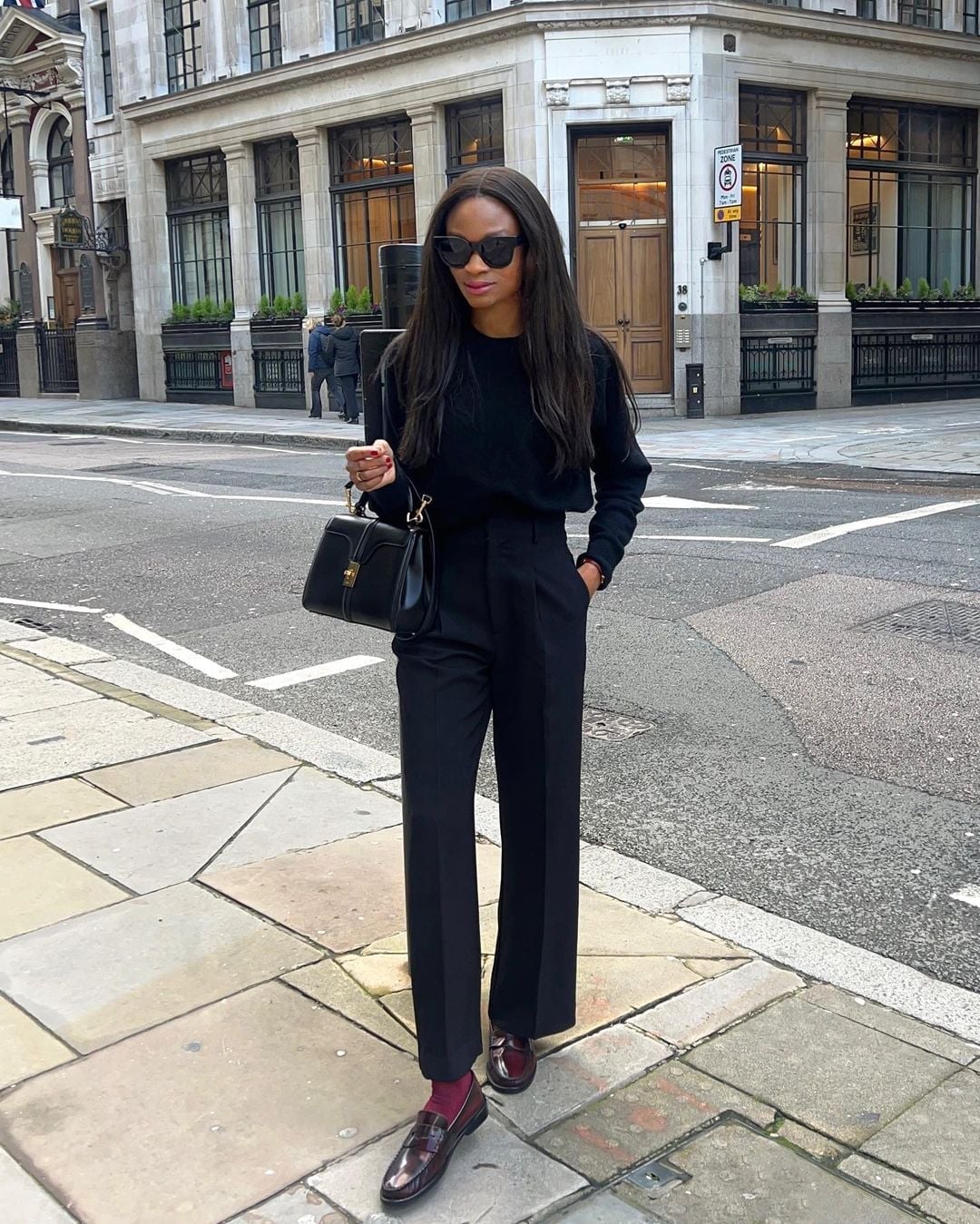 All Black Business Casual Ensemble All Black Business Casual Ensemble — Classy Capsule Wardrobe