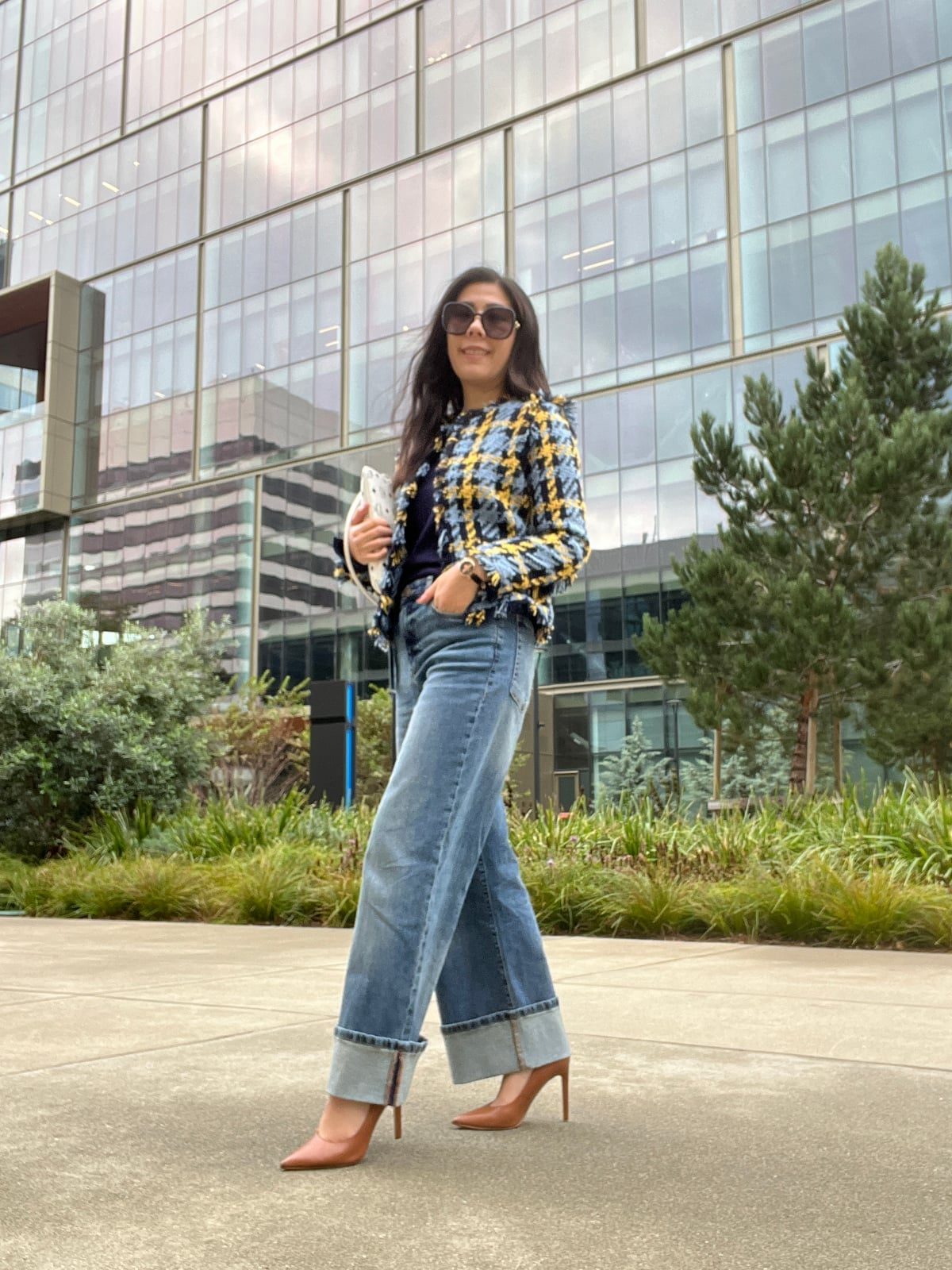 Cuffed Wide Leg Jeans with Navy Top and Tweed Jacket Cuffed Wide Leg Jeans with Navy Top and Tweed Jacket — Classy Casual Jeans Outfit