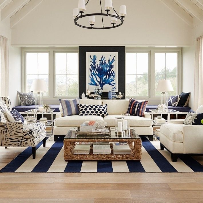 A Living Room Embraces Coastal Charm A Living Room Embraces Coastal Charm — Classy Coastal Style