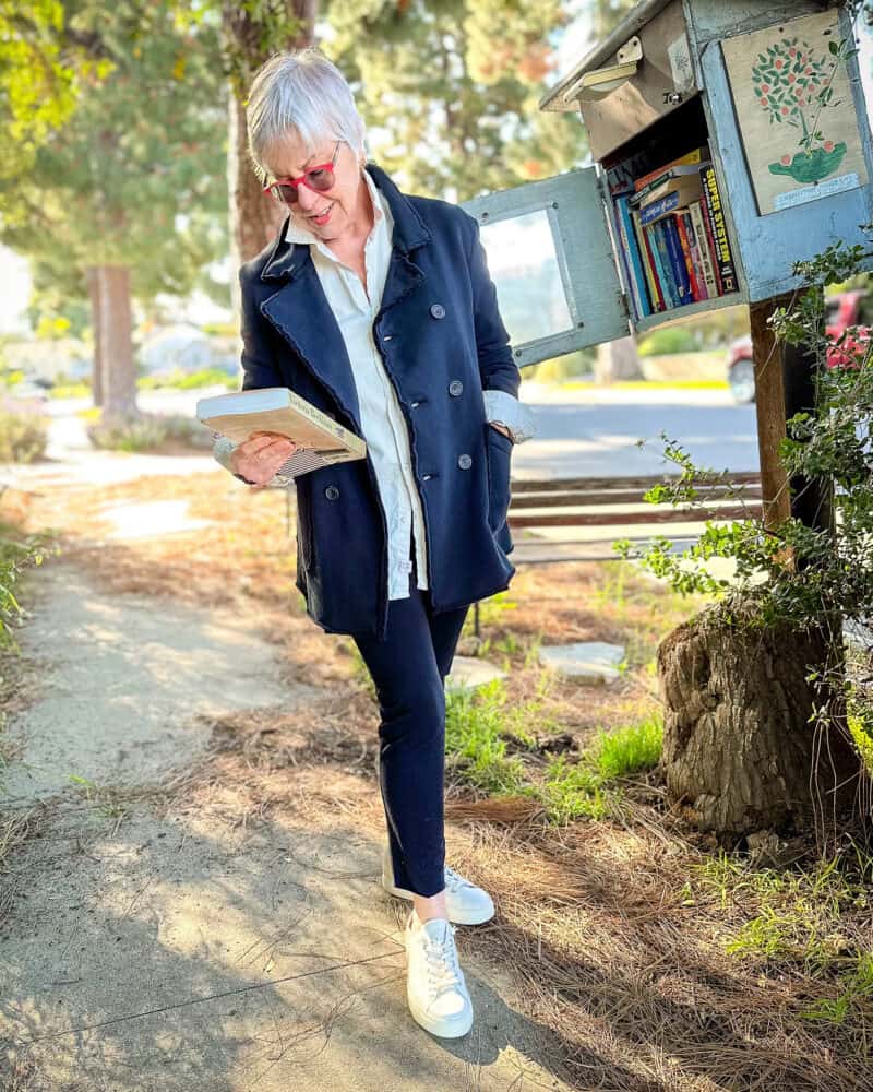 Casual Outfit with Navy Coat and White Sneakers Casual Outfit with Navy Coat and White Sneakers — Classy Coastal Style
