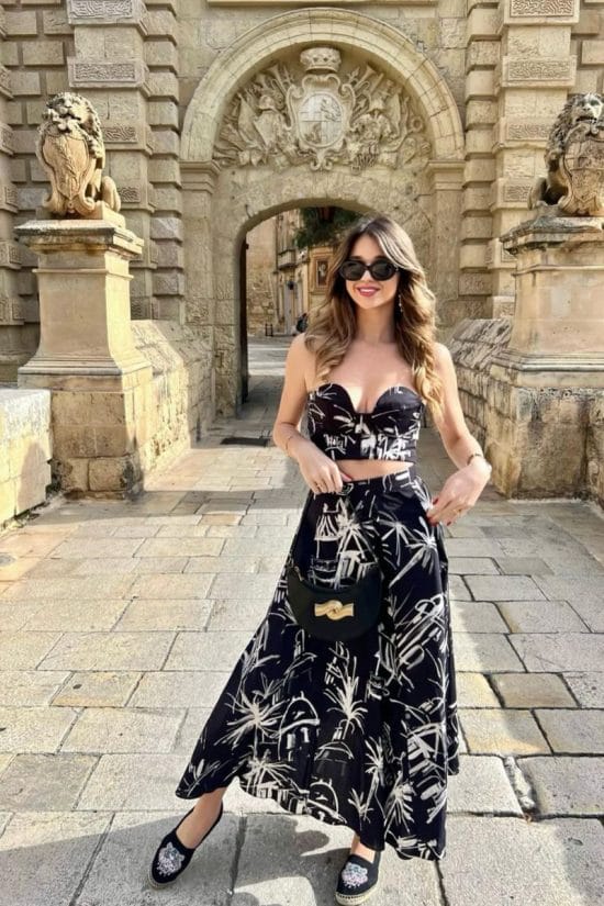 Resort Wear with Monochrome Print Set Classy Coastal Style