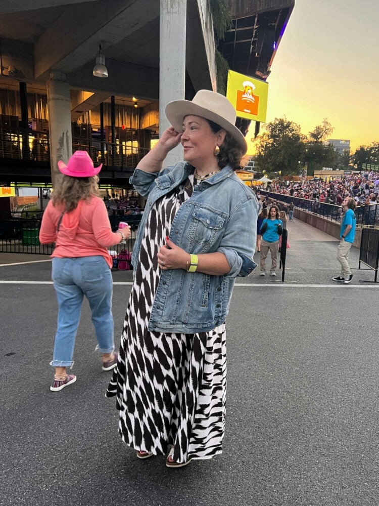 Black and White Patterned Maxi Dress with Denim Jacket Black and White Patterned Maxi Dress with Denim Jacket — Classy Concert Dresses