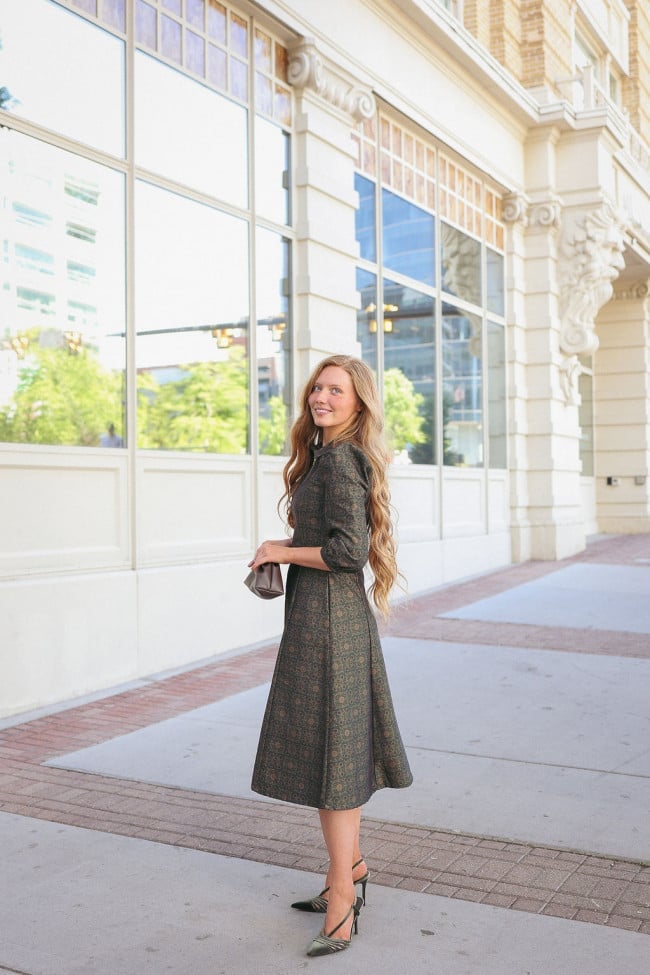 Olive Green Textured Midi Dress with Fit and Flare Shape Olive Green Textured Midi Dress with Fit and Flare Shape — Classy Concert Dresses