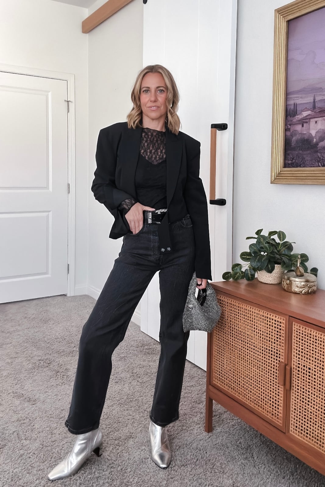 Black Blazer with Lace Top and Wide-Leg Jeans — Classy Concert Outfits